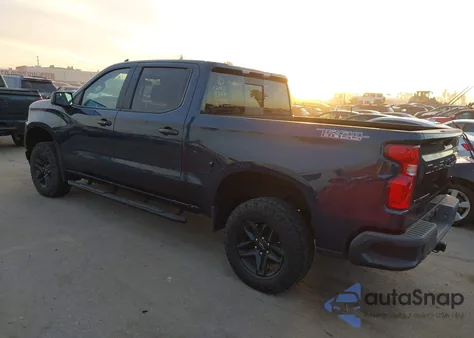 2021 Chevrolet Silverado 1500 4Wd Short Bed Lt Trail Boss z USA, uszkodzony, nr VIN 1GCPYFED5MZ269814